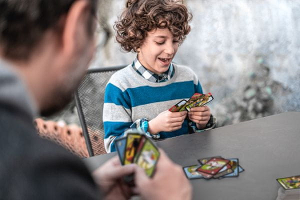 Klasična zabava UNO v svetu Minecrafta
