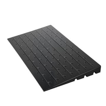 VEVOR Pragni prehodna rampa 3-kanalni pokrov kabla 61x106x6.5 cm Črna