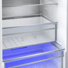 Beko Vgradni hladilnik BCNA275E4SN