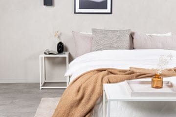Venture Design Stranska mizica 38x37 cm bela