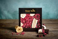 Temna čokolada 70% z malinami in banano