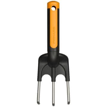 Fiskars Solid ročni kultivator