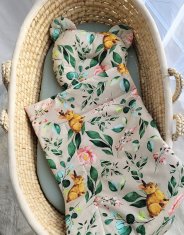 MY SWEET BABY Odeja s polnilom in blazina v obliki medvedka - 2-delni komplet - Zajec z rožami