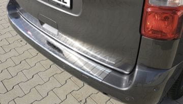 OPEL VIVARO C 19+ KROMIRANA LETVICA Kromirana vrata prtljažnika