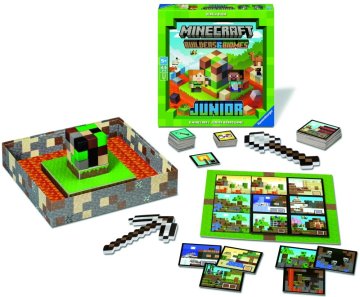 Ravensburger Družabna igra Minecraft: Builders & Biomes Junior