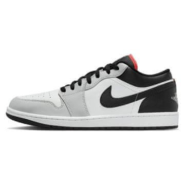 Nike Čevlji Nike 553558045