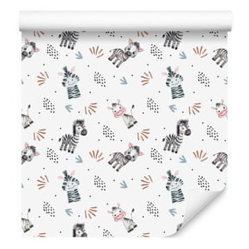 Zebra tapeta bela, svetlo siva, siva in koralna 50x1000 cm