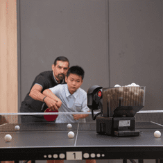 NOVA Robot za namizni tenis Pongbot S Pro, črn