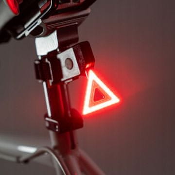 Bright LED zadnja trikotna opozorilna lučka za kolo s 7 načini svetlosti