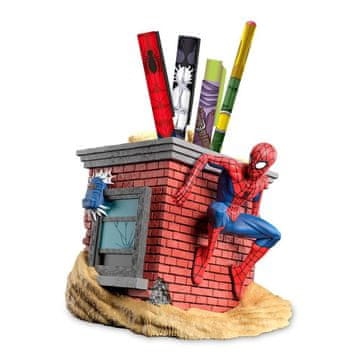 Northix Držala za svinčnike Spiderman s svinčniki za otroške šolske potrebščine