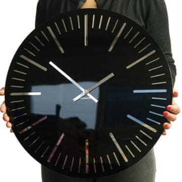 Flexistyle Stenska ura TRIM črne barve za dnevno sobo 50 cm