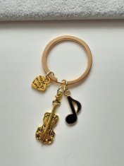 ZLATI OBESEK ZA KLJUČE Z NOTNO NOTO ZA VIOLONČELO V OBLIKI SRCA