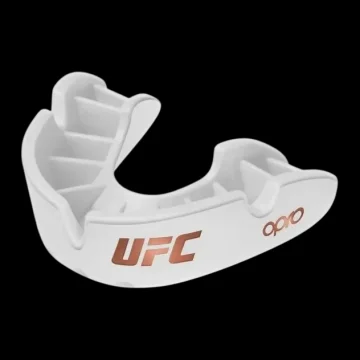 Opro UFC GEN2 boksarski ščitnik za zobe UNIVERSAL BELA