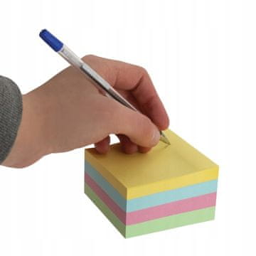 ER4 Lepeni pisarniški blok 76 x 76 x 36 mm, barvne samolepilne lističe za pisarno