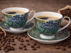 Porcelanaste skodelice s krožniki, 2 kosa. Van Goghove perunike, 250 ml, kot darilo