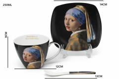 Porcelanaste skodelice 250 ml s krožniki - 2 kosa Vermeer Dekle z bisernim uhanom