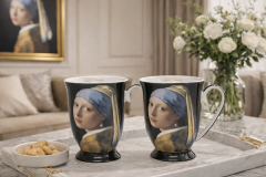 Porcelanasti vrčki 2x Vermeer "Dekle z bisernim uhanom" 300 ml luksuzni