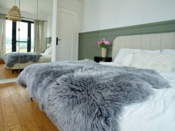Velika trojna preproga SHEEPSKIN bež | Prava volna | Mehka in udobna naravna odeja Pravo usnje 152 cm x 116 cm Dekorativna preproga Naravna, zelo debela