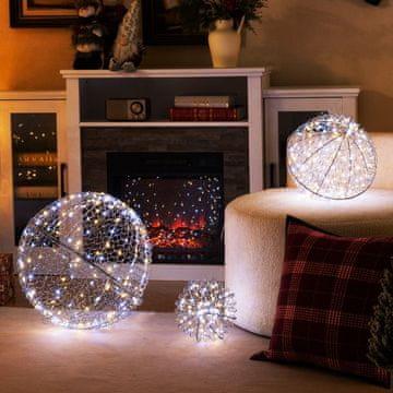 Northix Komplet LED božičnih krogel, 3 velikosti, 435 LED diod, za zunanjo uporabo