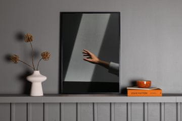 Venture Design Poster Roka, ki seže, 50x70 cm, siva
