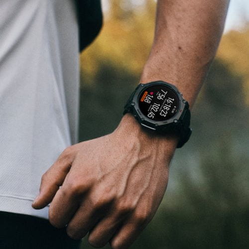 Natančna navigacija in obsežne športne funkcije