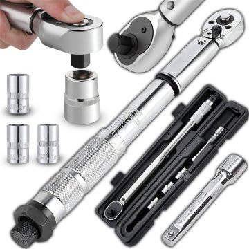 Retoo Dinamometrični ključ 1/2 28 - 210 nm crmo & crv + 3 nasadki 17, 19, 21 mm ± 4 %