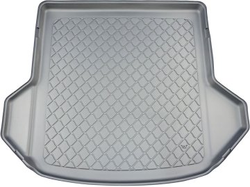Zaščitna preproga/tepih za prtljažnik, nameščena na BYD Seal 6 DM-i Plug-in Hybid Kombi/Touing 25 - zgornji del prtljažnika