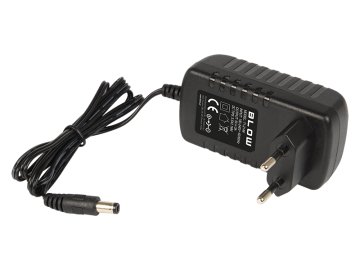 slomart Napajalnik Blow 5V 3000mA 15W DC prosti vtič