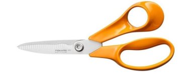 Fiskars klasične kuhinjske škarje 18 cm 1000819