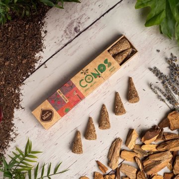 Sagrada Madre Kadilne palčke s pačulijevimi stožci - Palo Santo