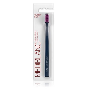 Zobna ščetka Ultra Soft Dark Blue 1 kos