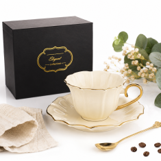 Porcelanasta skodelica v škatli 220 ml 1 kos. zlata ecru porcelanasta skodelica