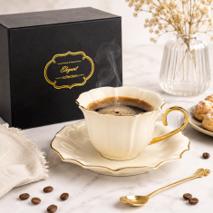 Porcelanasta skodelica v škatli 220 ml 1 kos. zlata ecru porcelanasta skodelica