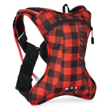 USWE TORBA ZA KAMEL OBLIKO OUTLANDER XC 2, FLANELASTIČNA, ČRNO-RDEČA, MOTO/KOLESARSKA, PROSTORNINA 1,5 L TEKOČINE (2 L NAHRBTNIK)