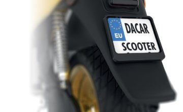 Biketec OKVIR ZA REGISTRSKO TABLICO ZA SKUTER/SKUTER ČRNE OBLIKE (47870)