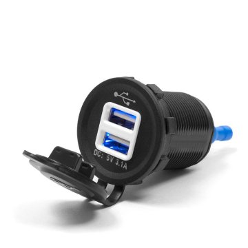 Biketec DVOJNA USB VTIČNICA ZA MOTOCIKEL Z OSVETLITVO, PRITRDITEV NA RAVNO POVRŠINO (OKROŽJE, ZGORNJI KOVČEK) ALI NA KRMILO - POTREBEN JE ADAPTER BTMUS28
