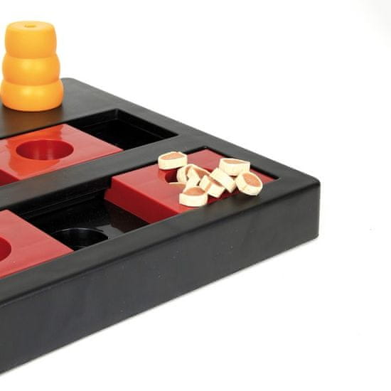 Trixie chess cheap interactive dog toy