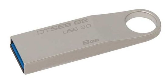 Kingston USB ključek DTSE9G2 8 GB
