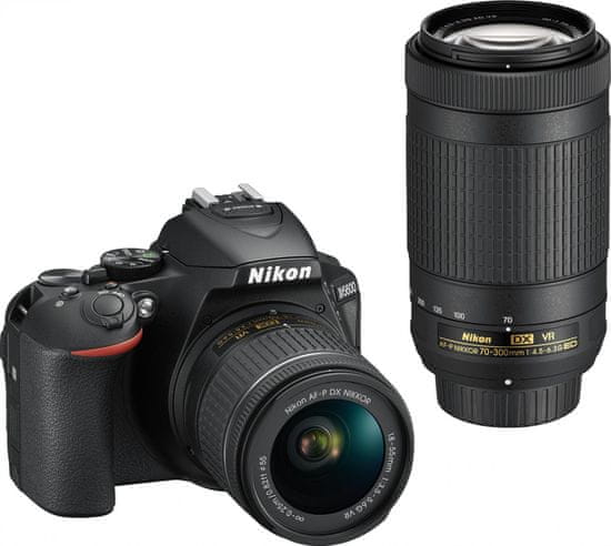 Nikon digitalni zrcalnorefleksni fotoaparat D5600 + 18-55 VR + 70-300 VR - odprta embalaža