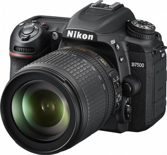 Nikon fotoaparat D7500 + 18-105 VR