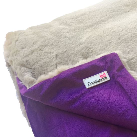 Doodlebone luksuzna mehka odeja za psa Purple, vijolična