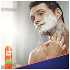 Gillette Fusion Sensitive gel za britje, 200 ml