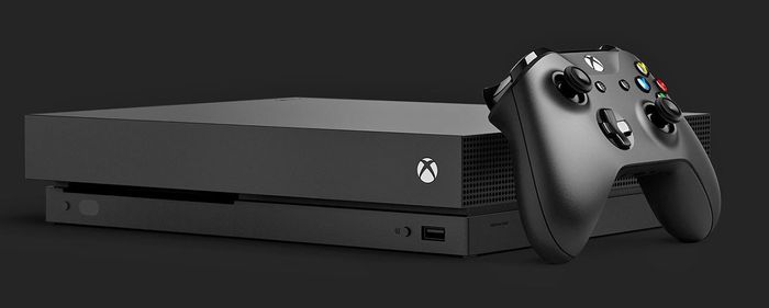 Igralna konzola Xbox One X 1 TB + Forza Horizon 4 + Forza Motorsport 7