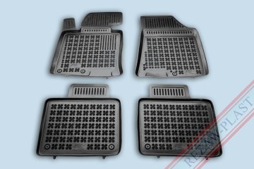 REZAW-PLAST Gumijaste preproge Hyundai i40 2011- z dvignjenim robom