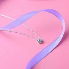 Pandora Srebrna ogrlica z bleščečim obeskom 396240CZ-45