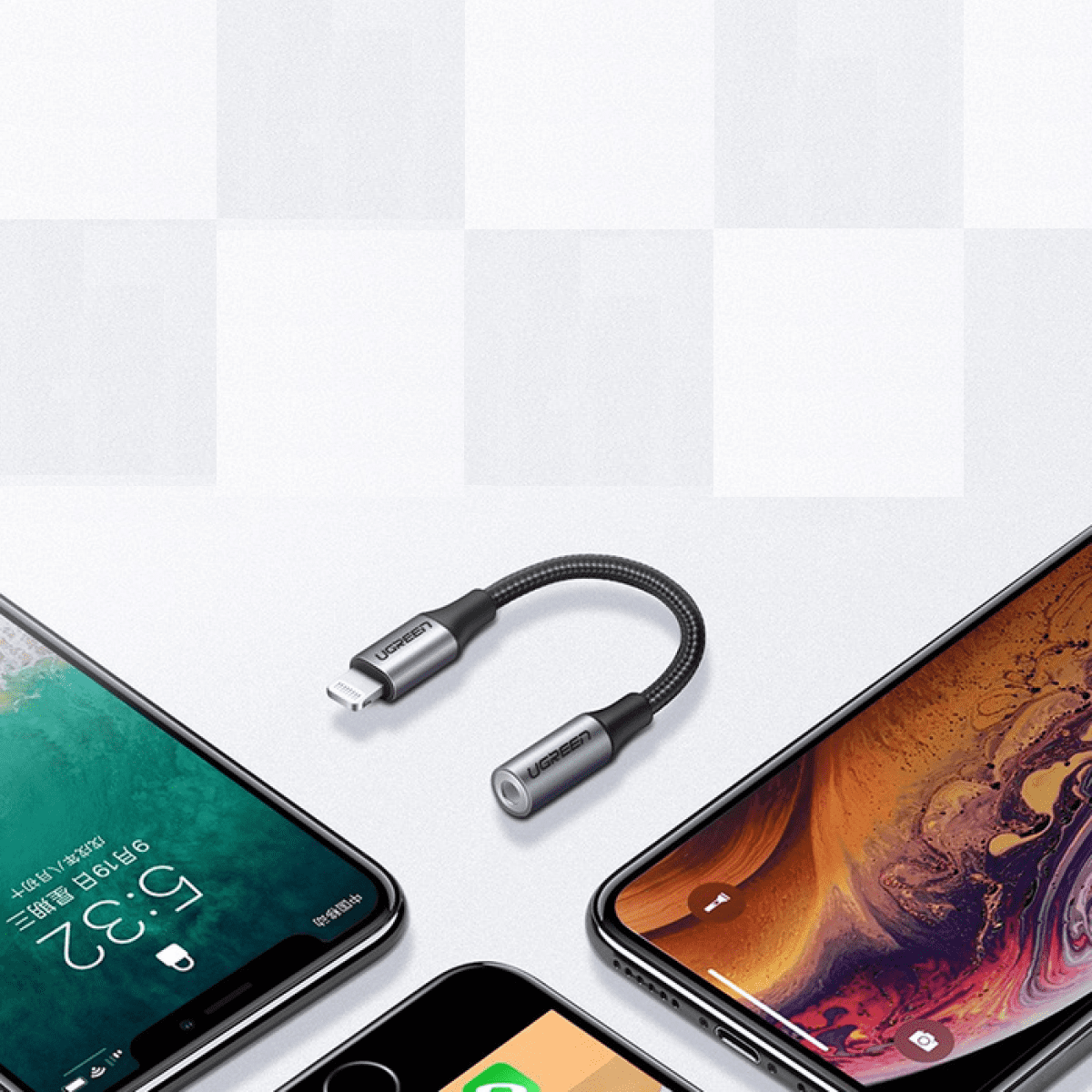 obesek z adapterjem Micro USB na USB-C