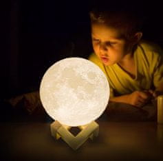 Well 3D Moon LED svetilka, namizna, s spreminjanjem 7-ih barv na dotik, na baterije - rabljeno