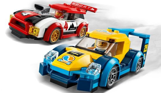 LEGO City 60256 Dirkalni avto