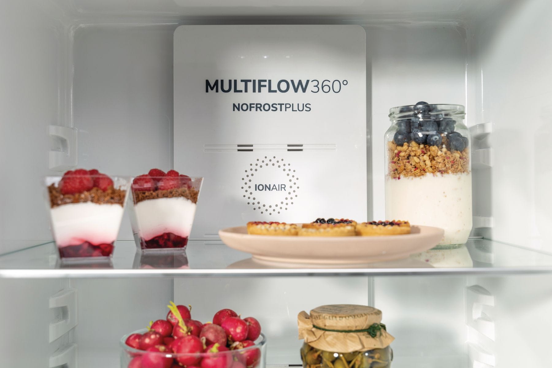 Prostostoječi kombinirani hladilnik Gorenje N619EAXL4 z Multiflow 360° 