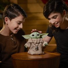 Star Wars Baby Yoda interaktivni prijatelj